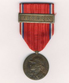 Image de Médaille de Verdun graveur René avec Barrette