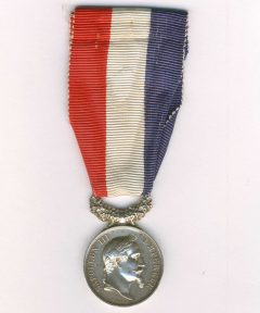 Image de Médaille Courage et Dévouement – 1860-1864