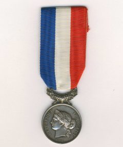 Image de Médaille Courage et Dévouement 1887