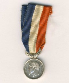 Image de Médaille Courage et Dévouement red 1850
