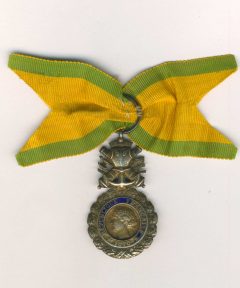 Image de Médaille Militaire Type 1870 à charnière