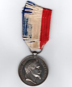 Image de Médaille Courage et Dévouement 1866