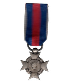 Image de Médaille Croix des Services Militaires Volontaires Type I Argent (Red)